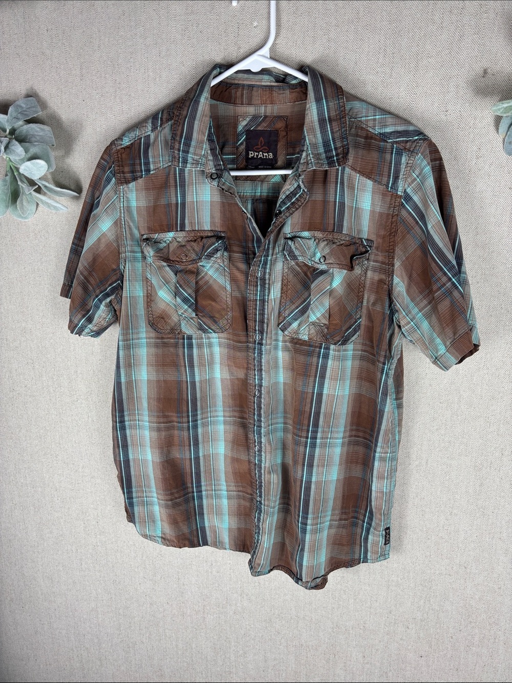 Prana > Brown and Teal Plaid Short-Sleeve Button-Down Shirt Medium - Picture 2 of 8